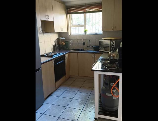 2 BEDROOM APARTMENT FOR SALE IN GLENLILY